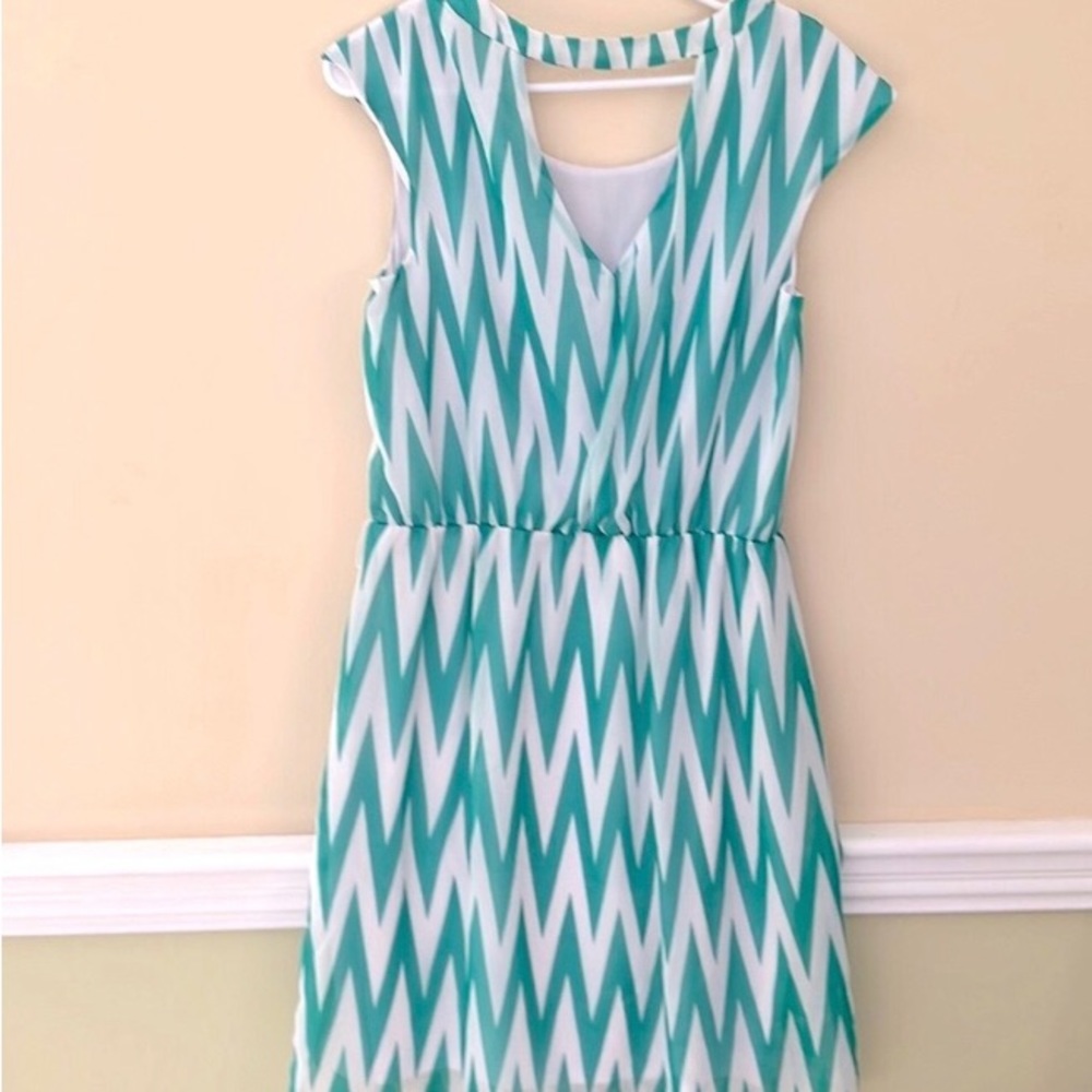 NWOT- Amanda Lane Dress